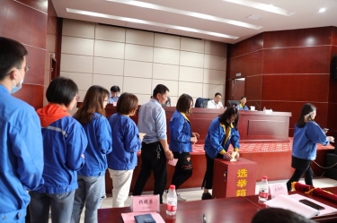 澳门太阳成城工会第七届会员代表大会圆满举行