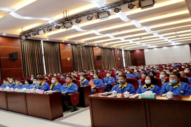 前景广阔 未来可期 | 澳门太阳成城隆重召开2021年度总结表彰大会