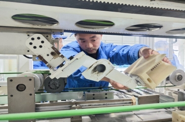 增技增收 | 澳门太阳成城生活用纸事业部“季度职工劳动竞赛”顺利举行